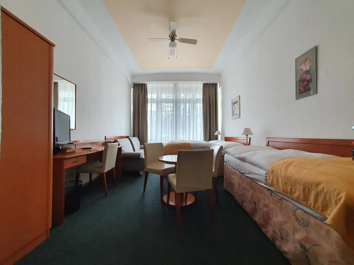 Guest house Pension Jana - Domov Mladeze Prague