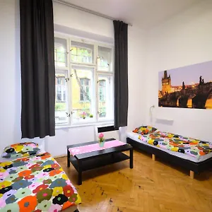 Hostel Travel&joy Backpackers, Praag